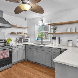 43-Final 4407 E Oak Island Dr-RJREM-8910
