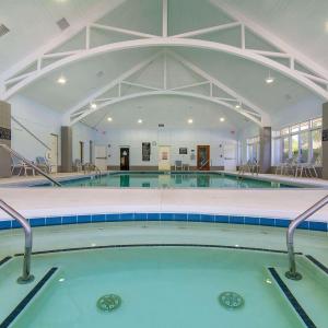 indoor-pool-2
