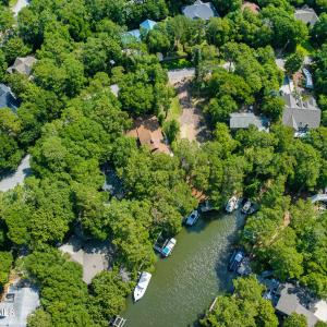 Vacant lot in Pine Knoll Shores