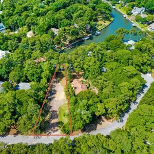 Vacant lot in Pine Knoll Shores
