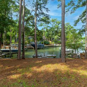 Dock at end of canal