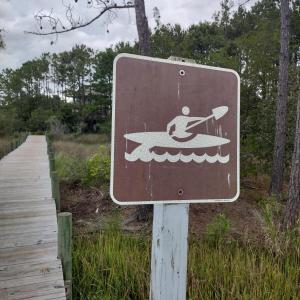Eastman Creek Kayak sign