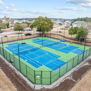 Summerhouse Courts