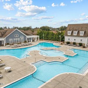 Summerhouse Pool