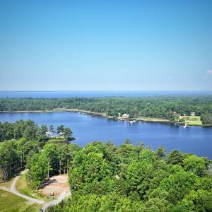 629 Marvin Field Road, Minnesott Beach