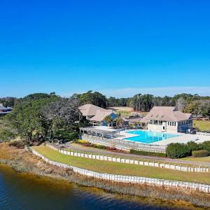 105ClubhouseDrSW - 19