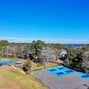 105ClubhouseDrSW - 24