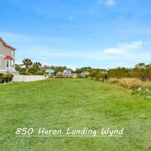 02-SkyVue_SKY18256_2.jpgT