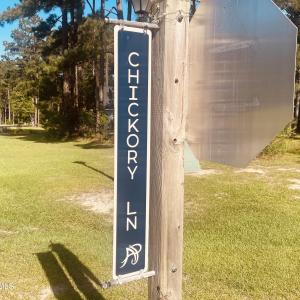 112 Chickory Lane
