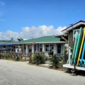 On site shopping, food and rentals