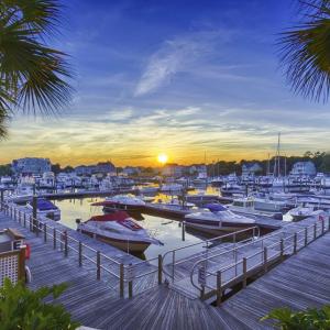 St James Marina