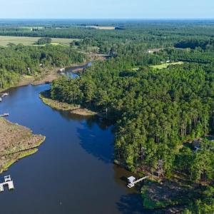 394 Bay Shores Rd
