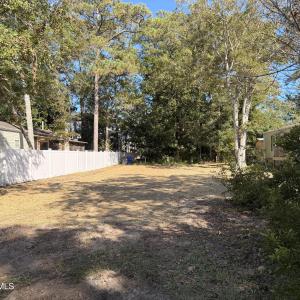 310 NE 75th