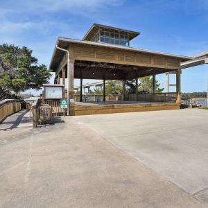 Outdoor Summer Concerts on Holden Beach