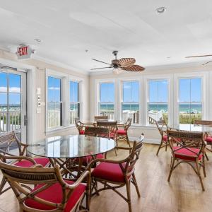 HB Clubhouse Interior