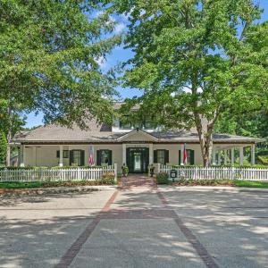 DeVaun Park Amenities