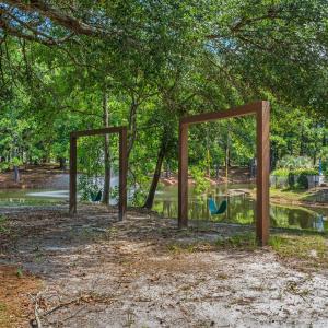 DeVaun Park Amenities