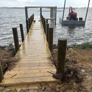 495 Pt V Dr pier under construction 2