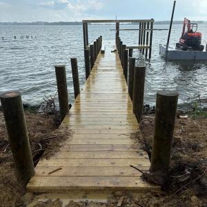 495 Pt V Dr pier under construction 1