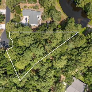 778 Lakeside Drive - Lot Lines