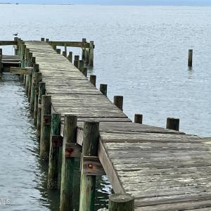 620 Seashore Dr