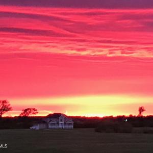 2) 60931-688a2c80bfa96