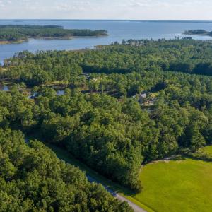 2_photo-0-mariners-way