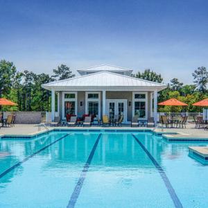 Club House (2)