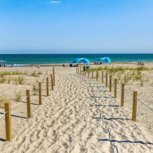 Lands End Beach Access