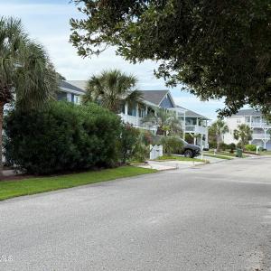 Clementree Street Scene 2