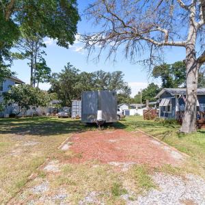 209 NE 55th
