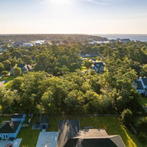 Vacant lot in Spooner's Creek