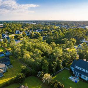 Vacant lot in Spooner's Creek