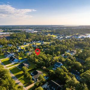 Vacant lot in Spooner's Creek