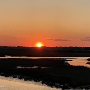 Sun Setting over Jink's Creek