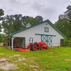 Barn