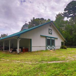 Barn