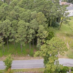 4042 Barnes Bluff-1