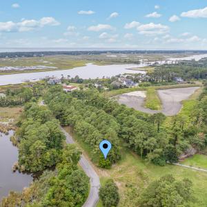 4042 Barnes Bluff-10