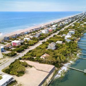 708-EmeraldDr-4-11-2024-022