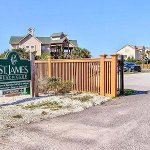St James Beach Club