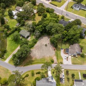 201 & 203 Sherwood Blvd