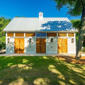 Beau Coast Kayak Barn Storage