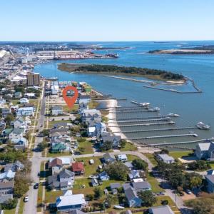 Vacant waterfront lot