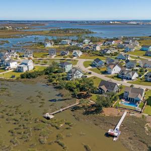Vacant lot in Mariners Pointe