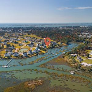 Vacant lot in Mariners Pointe