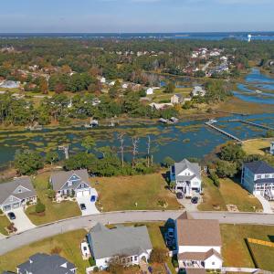 Vacant lot in Mariners Pointe