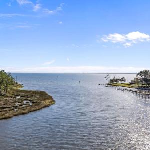 Creek out to Neuse River from Marina