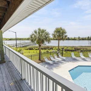 Clubhouse Deck Overlooking Pool & ICW...