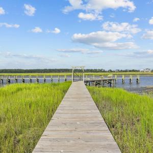 30-web-or-mls-Mariners Pointe Stock3